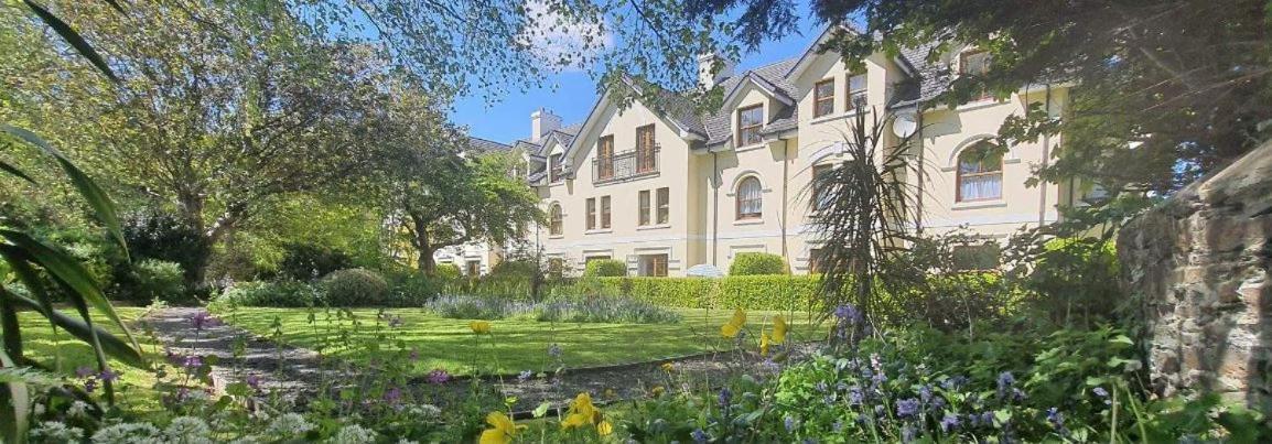 The Elms Apartments Ramsey Isle Of Man Uk Buitenkant foto